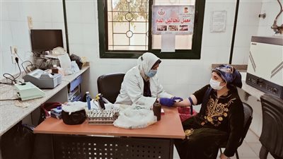 صحة المنيا تقدم الخدمات العلاجية لـ 1820 مواطنا في قافلة طبية