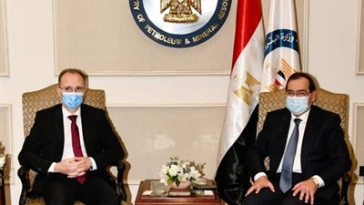 السفير البلغاري بالقاهرة: مهتمون بدراسة الانضمام لمنتدى غاز شرق المتوسط