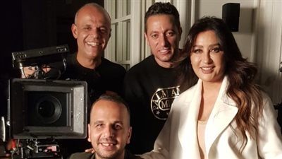 لطيفة تنتهي من تسجيل وتصوير قصيدة حلم.. وطرحها مطلع ديسمبر