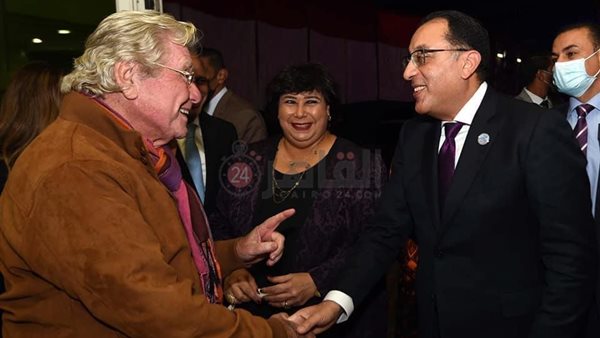 حسين فهمي ورئيس الوزراء