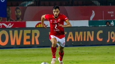 أكرم توفيق يعود السبت.. وجلسة بين وكيل اللاعب والأهلي لتحديد موعد ومكان الجراحة 