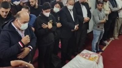 بث مباشر| المئات يؤدون صلاة الجنازة على جلال إبراهيم رئيس الزمالك الأسبق بالمسجد الكبير بالنادي
