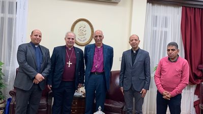 رئيس الأسقفية يلتقى مطران القدس للكنيسة اللوثرية 