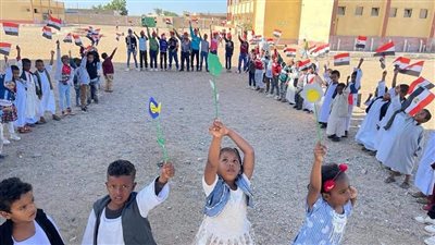 بالزي البشاري وعلم مصر.. طلاب مدارس الشلاتين يحتفلون بعيد الطفولة | صور