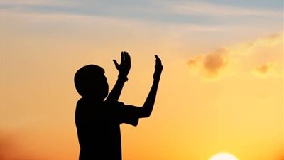 دعاء بعد صلاة الفجر مكتوب.. لقضاء الحوائج والرزق الواسع