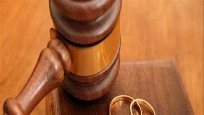 هل أخذ الأب لابنه في حال الانفصال اختطاف؟ .. محام يوضح 