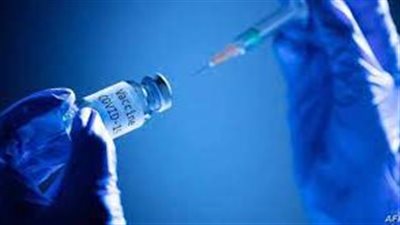 علماء: تلقي جرعة معززة من لقاح كورونا قبل 11 ديسمبر يوفر حماية في احتفالات عيد الميلاد