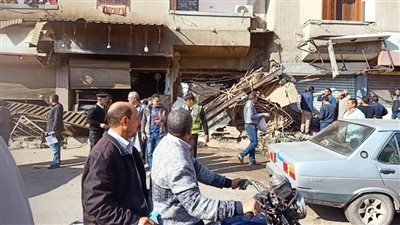 دماء الموت وبتر ساقين.. القصة الكاملة لحادث اقتحام مقطورة لمخبز بالشرقية