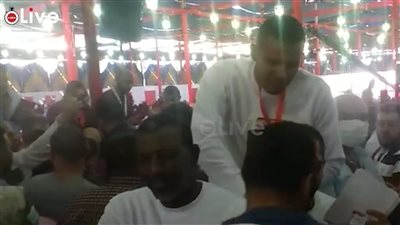 ربيع ياسين يساند نجله في انتخابات مجلس إدارة الأهلي | فيديو 