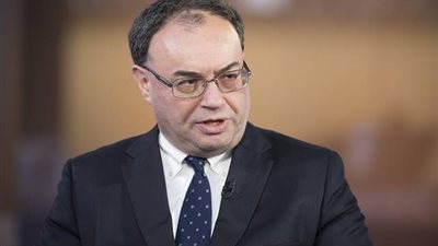 محافظ بنك إنجلترا ينتقد اعتماد السلفادور الـ بيتكوين عملة رسمية