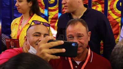 محمود الخطيب يتعرض للإغماء خلال انتخابات الأهلي