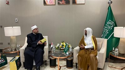 وزير الأوقاف السعودي يشيد بجهود مصر في نشر الوسطية.. ويؤكد: السيسي منحة ربانية لها