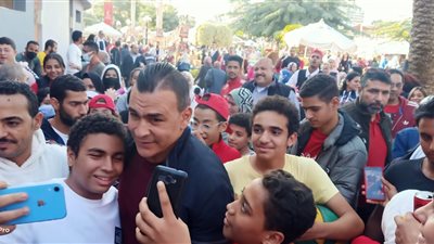 عصام الحضري يشارك في انتخابات الأهلي | فيديو