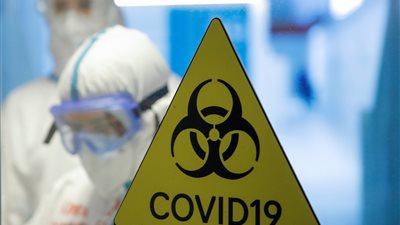 أوروبا تسجل أول إصابة لديها بمتحور فيروس كورونا الجديد