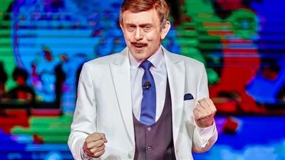 محمد صبحي يعود بمشروع المسرح للجميع من خلال عيلة اتعملها بلوك ونجوم الضهر 