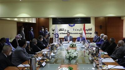 وزير التعليم العالي يرأس الاجتماع الأول لمجلس التخطيط والدراسات للمجالس النوعية