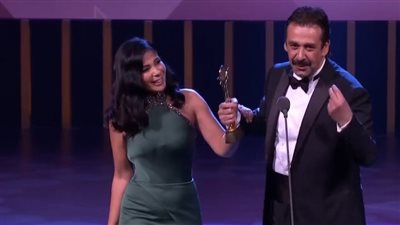 كريم عبد العزيز: مكنش ينفع حد يديني التكريم غير منى زكي