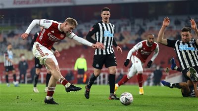 أرسنال ضد نيوكاسل يونايتد في الدوري الإنجليزي.. 13 مباراة دون انتصار وطموح المربع الذهبي