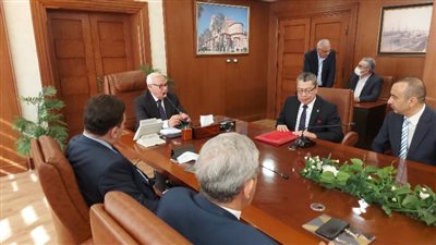 محافظ بورسعيد لـ سفير بنما: نبني تاريخا جديدا كما فعل أجدادنا الفراعنة | فيديو 