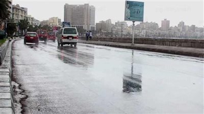 بث مباشر| أمطار خفيفة وانخفاض تدريجي في الحرارة.. الأرصاد توضح طقس غدًا الثلاثاء