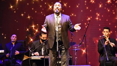 محافظ الفيوم يشهد حفلًا فنيًا ببحيرة قارون ضمن مهرجان الصعيد الفني 