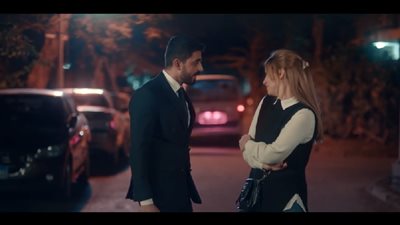 تحسن العلاقة بين إيمان العاصي وإسلام جمال في الحلقة الثانية من حكاية طعم الدنيا