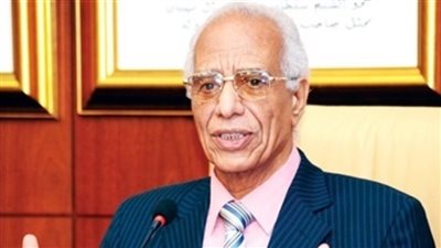 بيت الشعر بالأقصر يستضيف حسن طلب في أمسية شعرية السبت