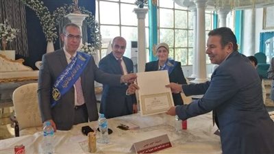 وكيل تعليم القليوبية: نحرص على دعم الاتحادات الطلابية لأنها وسيلة التعبير عن الطلبة 