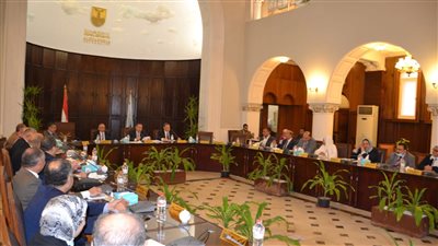 رئيس جامعة الإسكندرية: بدء امتحانات الفصل الدراسي الأول منتصف يناير 2022