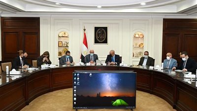 الجزار والغضبان يتابعان مخططات تنمية مدينة سلام شرق بورسعيد