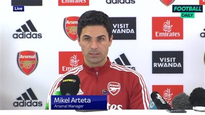 أرتيتا يكشف إصابة ساكا ويتحدث عن تعيين رالف رانجنيك مدربا لمانشستر يونايتد