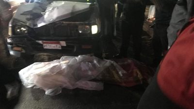 كان بيخمس.. مصرع مسن صدمته سيارة خلال عبوره الطريق بالمحلة 