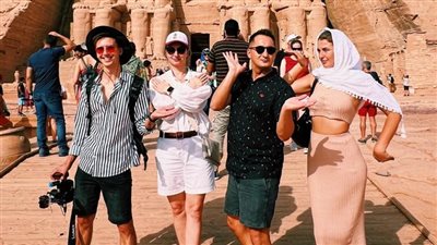 لترويج القطاع.. السياحة تستضيف وفدًا تليفزيونيًّا يتضمن أشهر مقدمي البرامج بدول البلطيق | صور