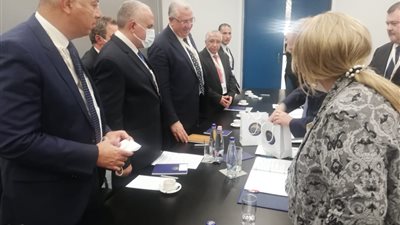 وزيرا الزراعة والري يصلان إلى المجر للمشاركة في مؤتمر كوكب بودابست للتنمية المستدامة