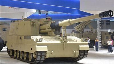 أحمد موسى يكشف تفاصيل المدفع الوحش k-9 في معرض إيديكس 2021 | فيديو