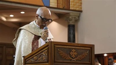 رئيس أساقفة إقليم الإسكندرية يترأس قداسا ويرسم مطران مساعد