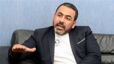 يوسف الحسيني يعترض على تحفيظ القرآن الكريم لتلاميذ المرحلة الابتدائية | فيديوجراف