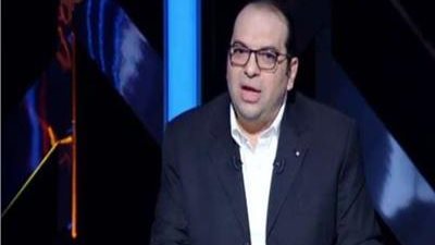 خطيب بالأوقاف لـ يوسف الحسيني: هل تعاني من مشاهدة أولادك لقسيس في الشارع؟