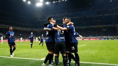 إنتر ميلان يحقق فوزا مهما أمام سبيزيا بالدوري الإيطالي