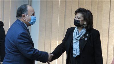 المالية تدرس إصدار سندات التنمية المستدامة التي تساعد في تمكين المرأة