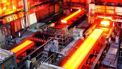 ماذا بعد تصفية شركة الحديد والصلب؟.. الوزير: الدائنون لهم 9 مليار جنيه.. والنقيب يرد: عاوزين نشاط صناعي 