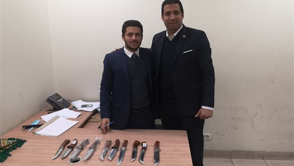 المضبوطات بحوزة رجال