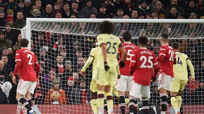 موعد مباراة أرسنال ومانشستر يونايتد في الدوري الإنجليزي والتشكيل المتوقع والقنوات الناقلة