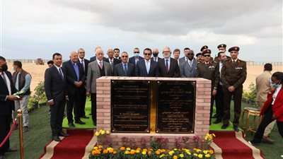 وزير التعليم العالي يضع حجر الأساس لمقر جامعة سنجور الجديد بالإسكندرية │ صور