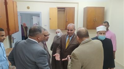 رئيس جامعة الأزهر يتابع أعمال الصيانة بالمدينة الجامعية استعدادًا لتسكين الطلاب
