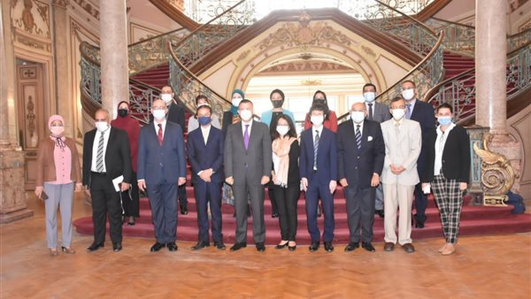  الاحتفال باليوم