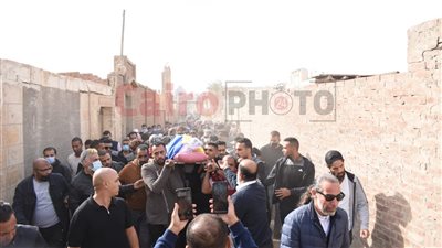 انهيار أهل ولاعبي فريق الراحل أدهم السلحدار في صلاة الجنازة | فيديو