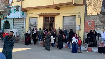 غلق وتشميع 3 منشآت طبية غير مرخصة بـ قنا