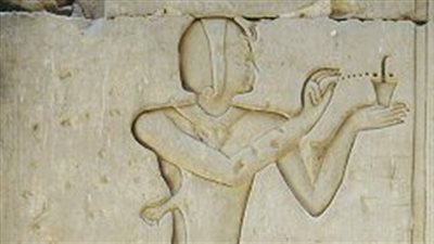 مذابح قربان.. تعرف على أهمية البخور في مصر القديمة 