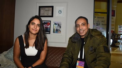 أحد طرق العلاج بالفن.. تطبيق إلكتروني جديد يساعد على تخطي الضغوط النفسية | صور